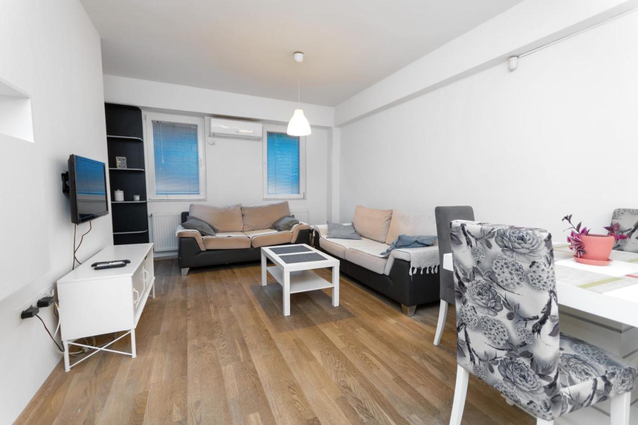 One Bedroom Apartment With Private Parking Scopia Exterior foto
