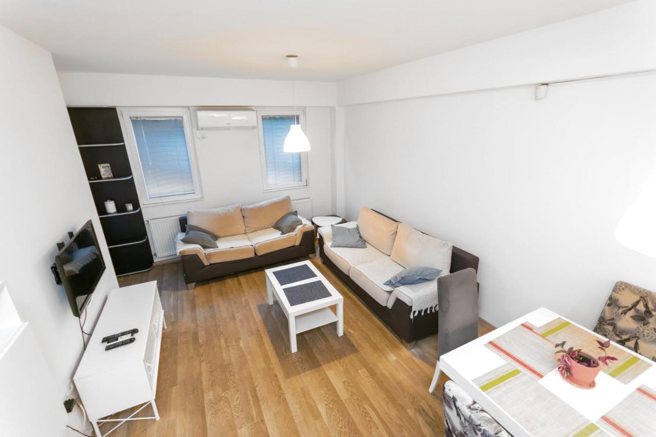 One Bedroom Apartment With Private Parking Scopia Exterior foto